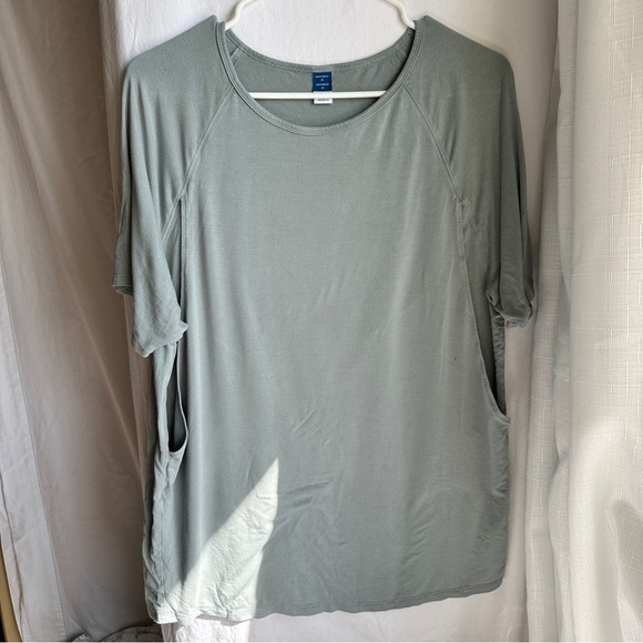 BUNDLE/LOT of  8 MATERNITY Women’s Shirts ALL Size Medium - Picture 10 of 13